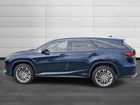 Used 2022 Lexus RX 450hL Luxury image 2
