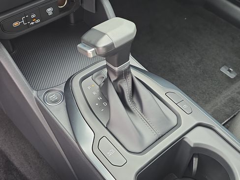 New 2025 Kia K4 LXS image 28