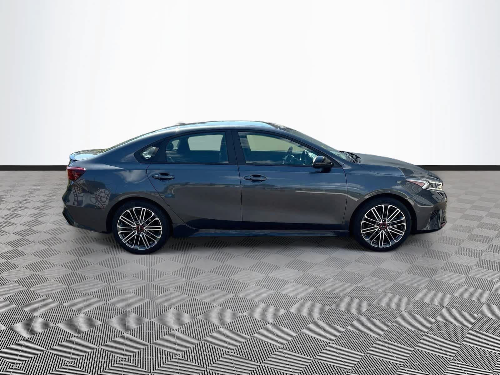 Used 2024 Kia Forte GT FWD image 4