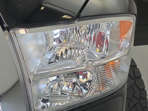 Used 2021 RAM 1500 Tradesman w/ Tradesman SXT Package AWD/4WD image 29