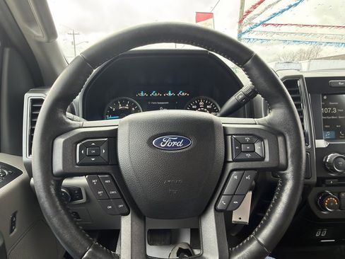 Used 2017 Ford F150 XLT w/ Equipment Group 302A Luxury image 39