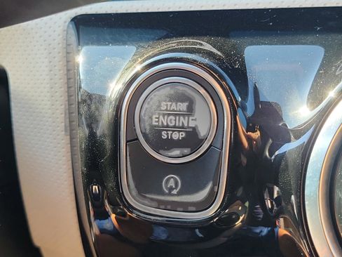 Certified 2025 Mercedes-Benz CLA 250 image 21