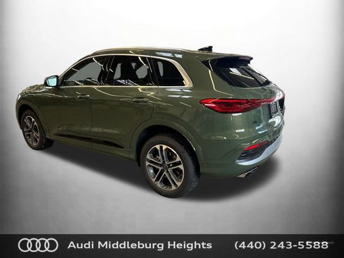 Certified 2025 Audi Q5 Premium Plus w/ Premium Plus AWD/4WD image 6