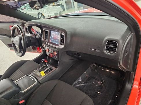 Used 2023 Dodge Charger GT w/ Technology Group image 8