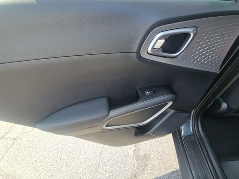 New 2025 Kia Soul S image 20