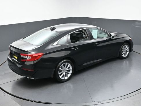 Used 2022 Honda Accord LX image 39