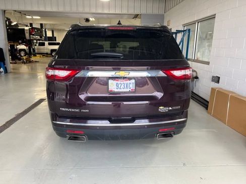 Used 2018 Chevrolet Traverse Premier AWD/4WD image 10