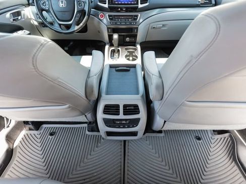Used 2017 Honda Pilot EX-L image 27