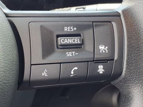 Used 2025 Nissan Kicks S AWD/4WD image 11