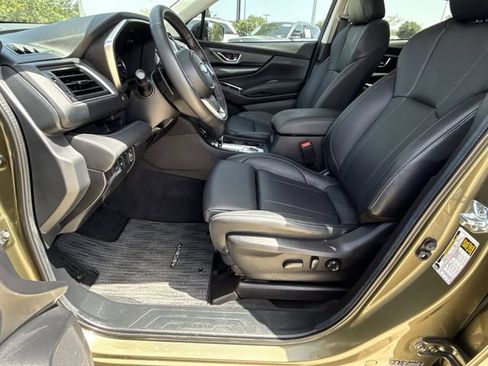 Certified 2025 Subaru Ascent Limited AWD/4WD image 18