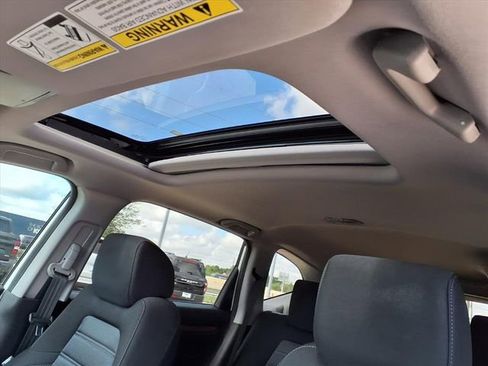 Used 2018 Honda CR-V EX image 6