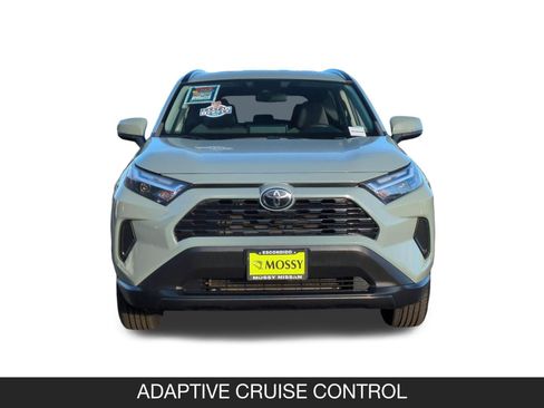Used 2023 Toyota RAV4 XLE image 4
