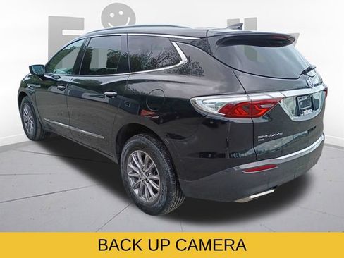 Used 2024 Buick Enclave Essence w/ Technology Package AWD/4WD image 7