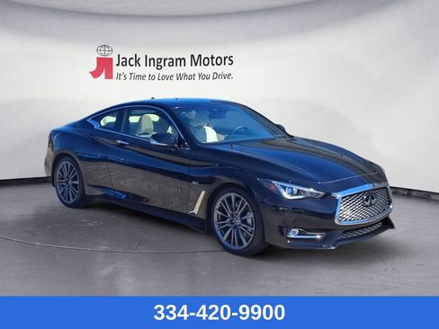 Used 2017 INFINITI Q60 3.0t Sport image 7