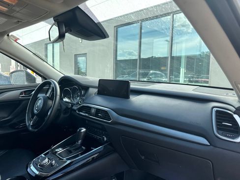 Used 2021 MAZDA CX-9 Touring w/ Touring Premium Package FWD image 6