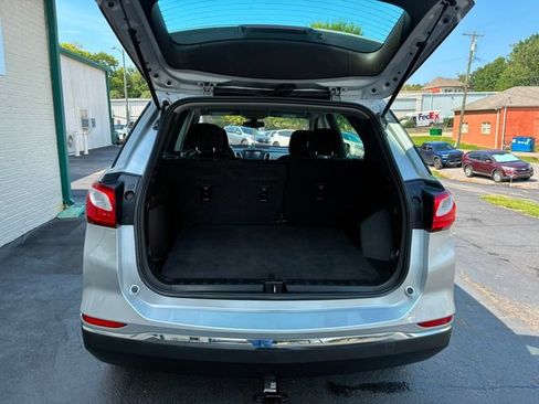 Used 2018 Chevrolet Equinox LS FWD image 28