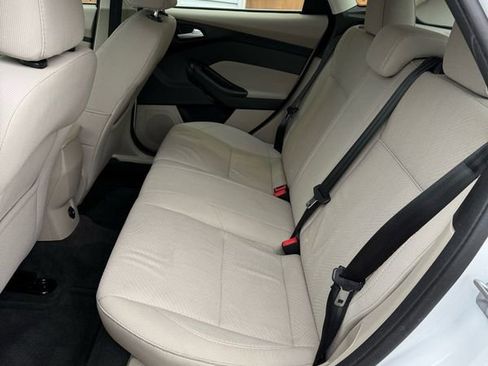 Used 2014 Ford Focus Electric Hatchback image 10