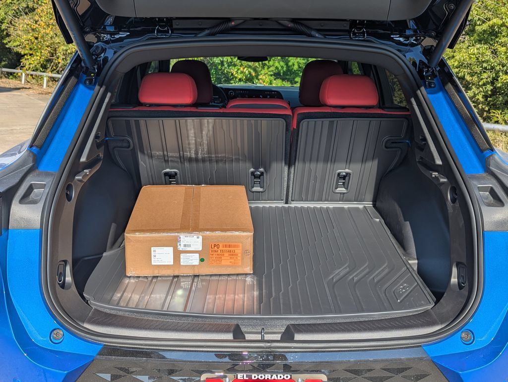 New 2026 Chevrolet Equinox EV RS FWD image 28