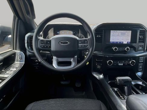Used 2023 Ford F150 XLT w/ XLT Black Appearance Package AWD/4WD image 8