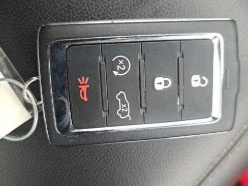 Used 2021 Jeep Grand Cherokee L Limited image 28