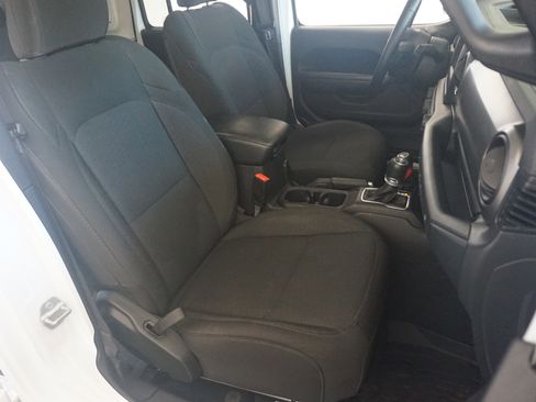 Used 2020 Jeep Wrangler Unlimited Sport S image 20