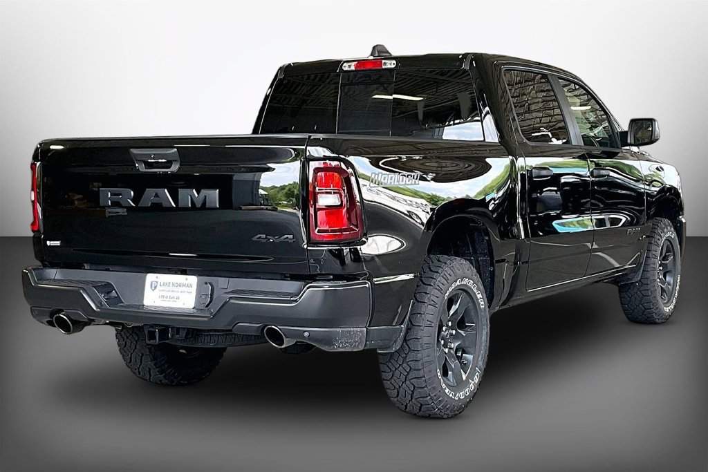 New 2026 RAM 1500 Warlock AWD/4WD image 8