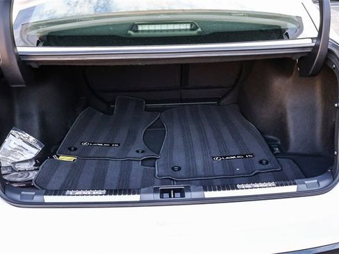 Used 2025 Lexus IS 350 F Sport image 13