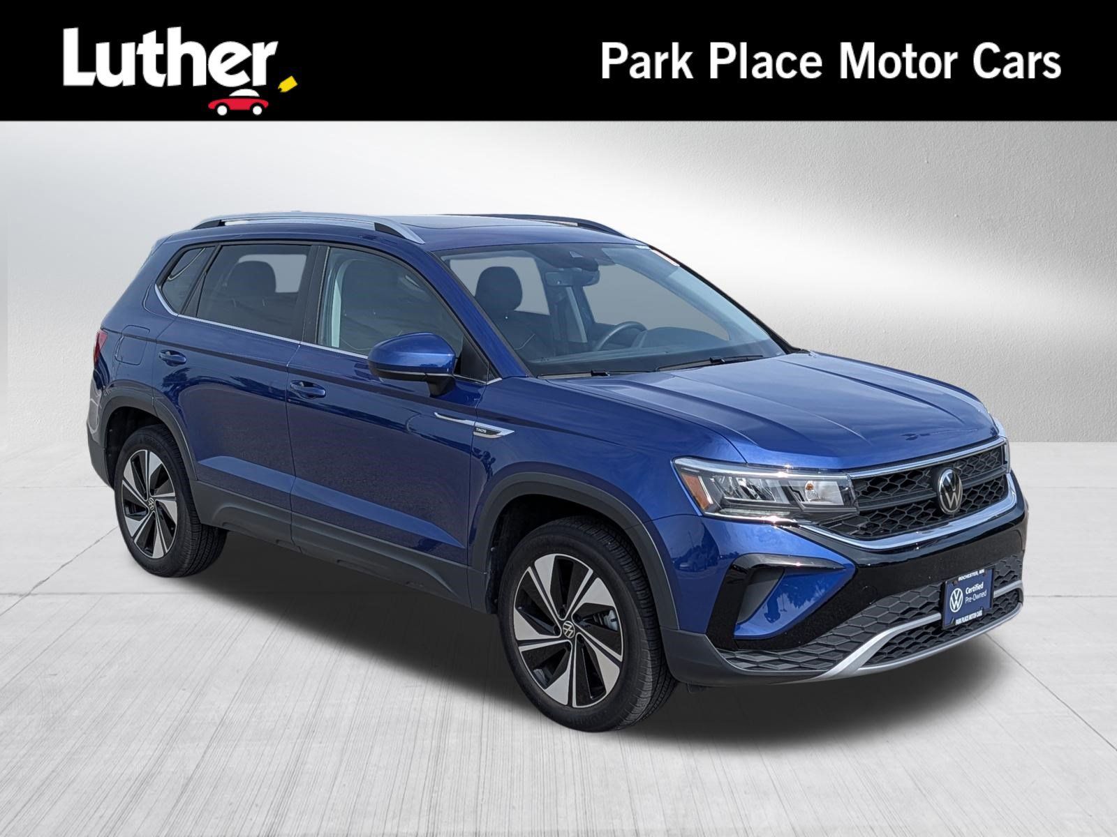 Certified 2024 Volkswagen Taos SE AWD/4WD image 1