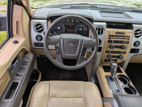 Used 2011 Ford F150 Lariat w/ Lariat Chrome Pkg RWD image 15