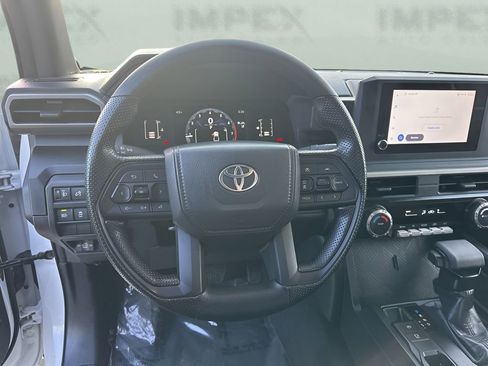 Used 2025 Toyota Tacoma SR image 12