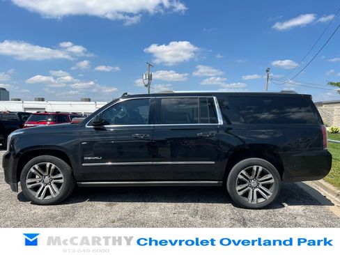 Used 2018 GMC Yukon XL Denali w/ Denali Ultimate Package AWD/4WD image 6
