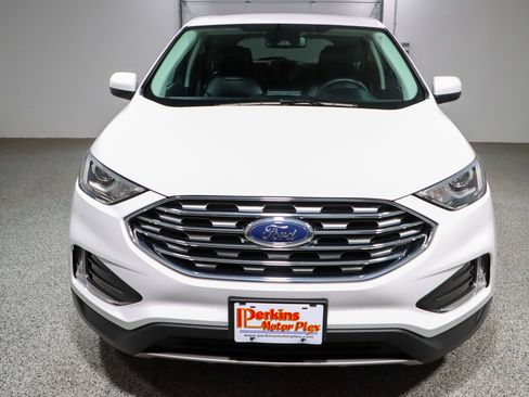 Used 2021 Ford Edge SEL w/ Convenience Package FWD image 4