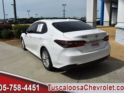 Used 2023 Toyota Camry LE FWD image 7