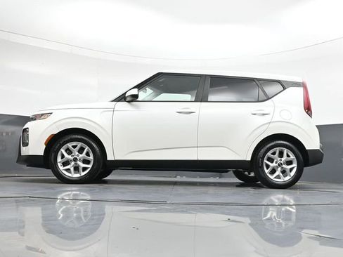 Used 2020 Kia Soul S FWD image 38