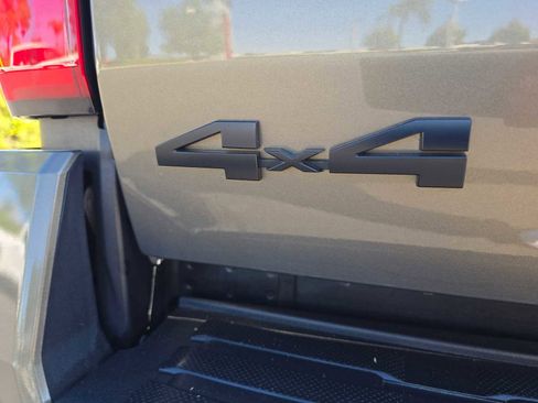 Used 2024 Toyota Tacoma TRD Sport image 14