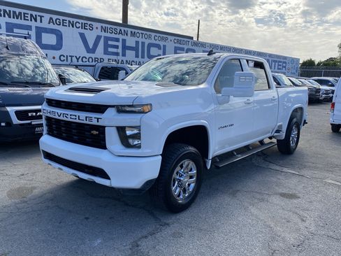 Used 2020 Chevrolet Silverado 2500 W/T w/ WT Convenience Package image 3