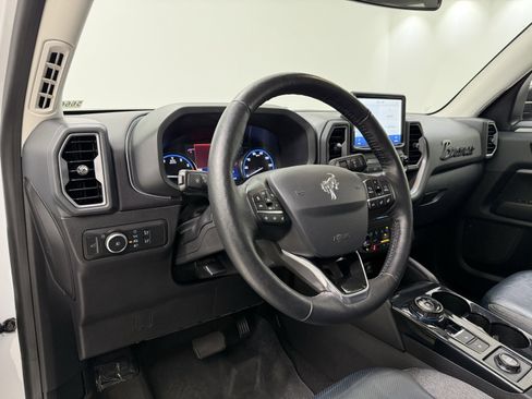 Used 2021 Ford Bronco Sport Outer Banks image 15