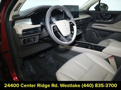 Certified 2023 Lincoln Corsair Standard image 17