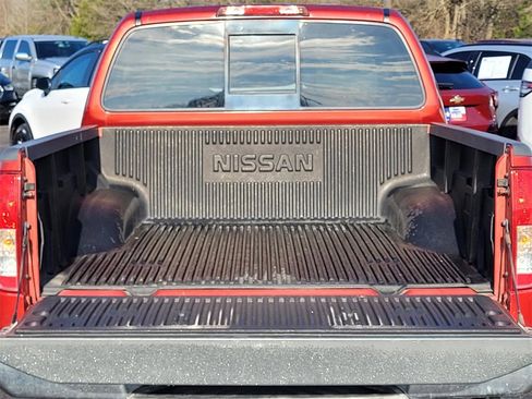 Used 2016 Nissan Frontier SV image 9