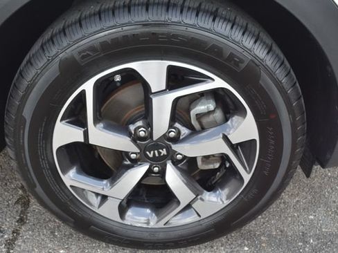 Used 2022 Kia Sportage LX FWD image 40