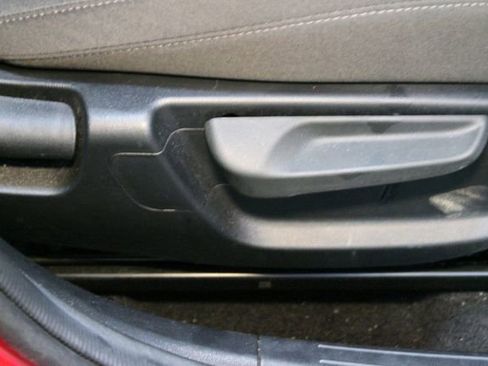 Used 2025 Kia K4 FWD image 12