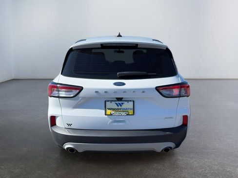 Used 2022 Ford Escape S AWD/4WD image 4