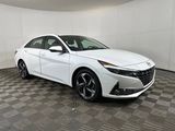 Used 2021 Hyundai Elantra SEL w/ Convenience + Premium Package image 2