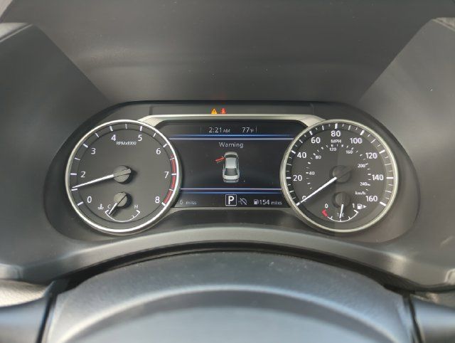 Certified 2025 Nissan Sentra SR w/ SR Premium Package FWD image 39