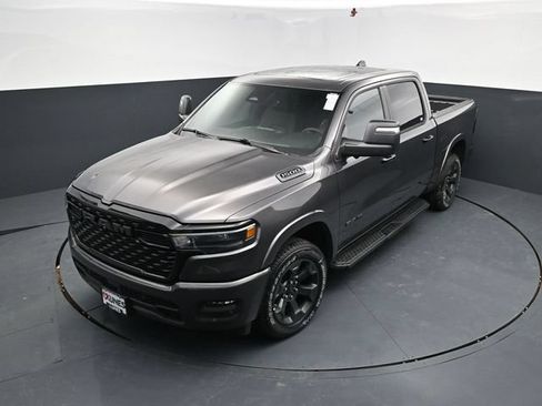 New 2026 RAM 1500 4x4 Crew Cab image 41