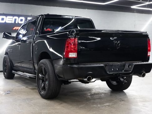 Used 2017 RAM 1500 Express w/ Express Value Package RWD image 23