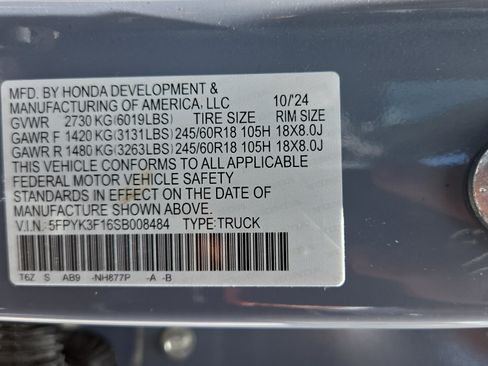 Used 2025 Honda Ridgeline Sport image 21