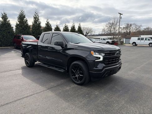 Used 2022 Chevrolet Silverado 1500 RST w/ Protection Package image 2