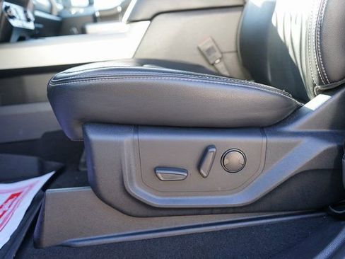 Used 2021 Ford F250 Lariat image 12