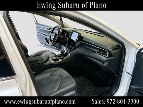 Used 2023 Toyota Camry XSE w/ Cold Weather Package FWD image 31